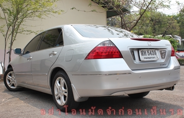 เชนจ์แล้ว ไฟท้าย 3เหลี่ยม สภาพสวยพร้อมใช้ ไมล์น้อย