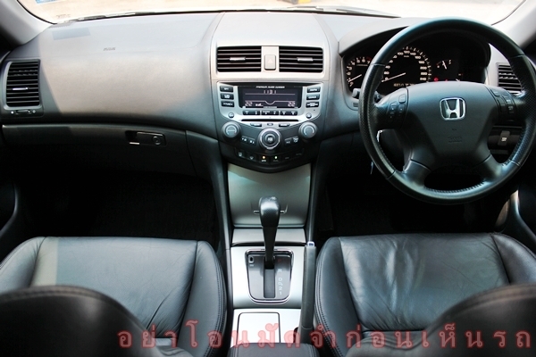 เชนจ์แล้ว ไฟท้าย 3เหลี่ยม สภาพสวยพร้อมใช้ ไมล์น้อย