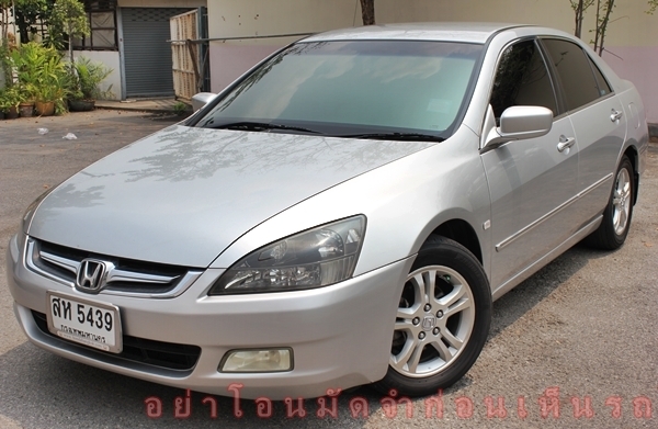 เชนจ์แล้ว ไฟท้าย 3เหลี่ยม สภาพสวยพร้อมใช้ ไมล์น้อย