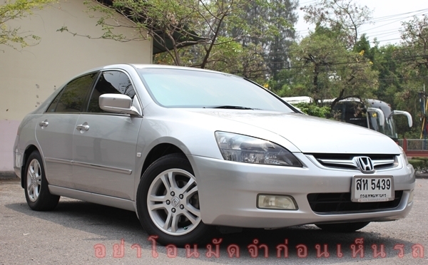 เชนจ์แล้ว ไฟท้าย 3เหลี่ยม สภาพสวยพร้อมใช้ ไมล์น้อย