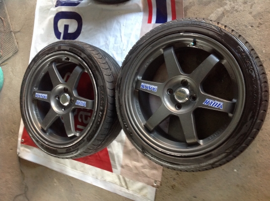 ล้อแม็กขอบ17" RAY มี2วงค่ะ