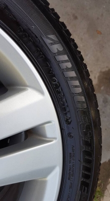 ขายล้อแม็กHonda Jazz ขอบ16 ชุดละ 4,800 บาท