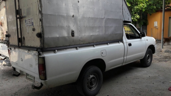 รถกระบะหัวเดียว NISSAN ฟอร์นเทีย ปี05 มือหมุน ไม่เวอร์ เกียร์ธรรมดา ราคา 145,000 บ. รถอยู่สระบุรี รถมี 2 คัน