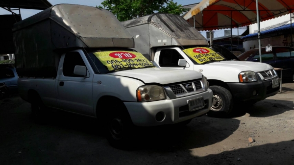 รถกระบะหัวเดียว NISSAN ฟอร์นเทีย ปี05 มือหมุน ไม่เวอร์ เกียร์ธรรมดา ราคา 145,000 บ. รถอยู่สระบุรี รถมี 2 คัน