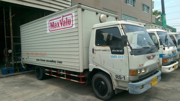 ขายหกล้อ HINO FB2W เครื่อง120 แรงม้า ตู้ยาว 5 เมตรมีลิฟท์หลัง
