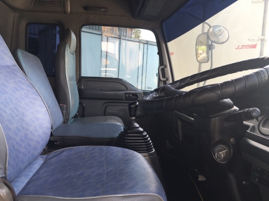 ขายISUZU 6ล้อ FTR DECA 200เเรง EURO 2 กระบะคาร์โก้พร้อมคอกสูงยาว7.20เมตรหัวเดิมๆเบรคทิฟฟี่จดทะเบียนปี2548(2005)ใครหารุ่นนี้อยู่ไม่ผิดหวังเเน่นนอนราคา940,000บาทจัดไฟเเนนท์ได้ทั่วโลกครับสนใจดูรถได้ที่เต็นท์รถ JJ.AUTOCAR 2 หลังวัดจันทรารามติดถนนเพชรเกษมก.ม.ท