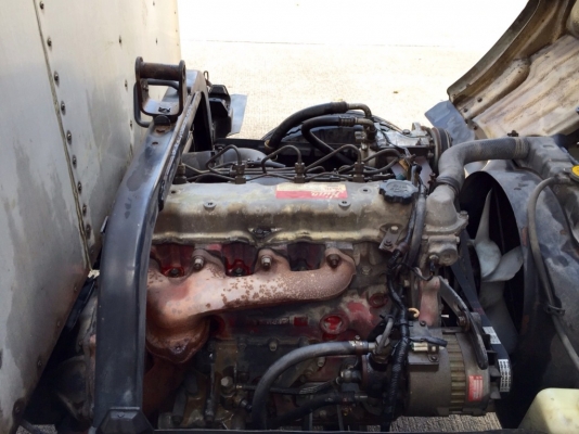 "6ล้อ HINO FB120แรง ยาว 5เมตร ตู้แห้ง คัสซีสวย ยางใหม่ รถสวย"