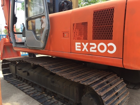 รถขุด Hitachi EX200-2-1283 รถเก่านอก นำเข้าจากญี่ปุ่น เพียง 1.2 ล้าน