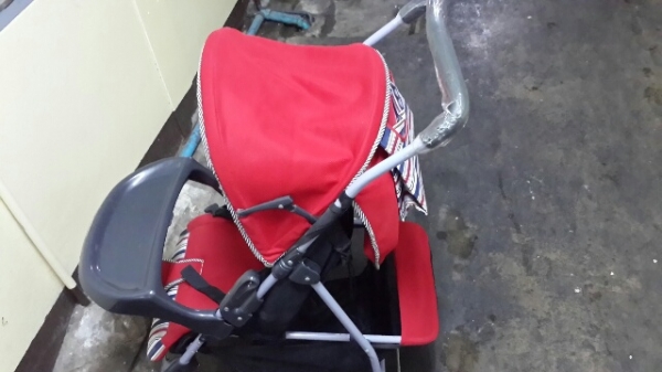 ส่งต่อครับ รถน้องไม่ค่อยได้ใช้ครับ ส่งต่อครับ รถน้องไม่ค่อยได้ใช้ครับ