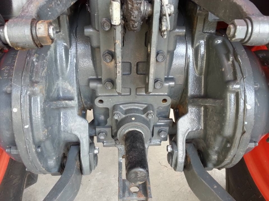 คูโบต้า L4708 4 WD ใบมีดตราช้าง 412 ชั่วโมง ปี 2556