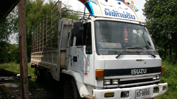 ISUZU ROCKY 999 ISUZU ROCKY 999