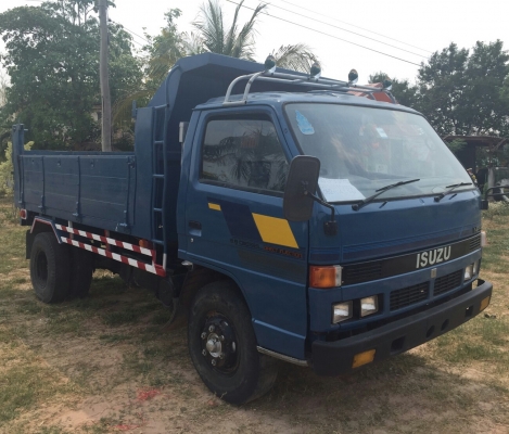 หกล้อ อีซูชุ NPR59L115 ดั้ม 5คิวปี39 พ.เวอร์ ช่วงล่างใหญ่ Fหน้า-หลังF ยาง8.25 พร้อมใช้งาน เล่มทะเบียนพร้อมโอน