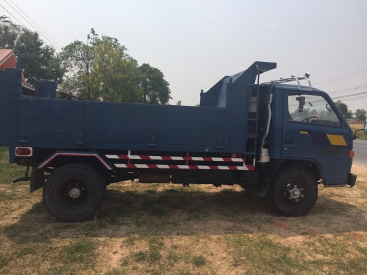 หกล้อ อีซูชุ NPR59L115 ดั้ม 5คิวปี39 พ.เวอร์ ช่วงล่างใหญ่ Fหน้า-หลังF ยาง8.25 พร้อมใช้งาน เล่มทะเบียนพร้อมโอน