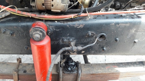 HINO 6 ล้อดัมพ์ รุ่น FF173KA 168 แรงม้า  ปีจดทะเบียน 2548