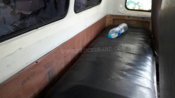 HINO 6 ล้อดัมพ์ รุ่น FF173KA 168 แรงม้า  ปีจดทะเบียน 2548