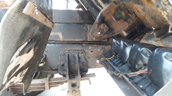 HINO 6 ล้อดัมพ์ รุ่น FF173KA 168 แรงม้า  ปีจดทะเบียน 2548