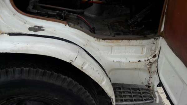 HINO 6 ล้อดัมพ์ รุ่น FF173KA 168 แรงม้า  ปีจดทะเบียน 2548