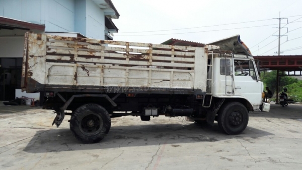 HINO 6 ล้อดัมพ์ รุ่น FF173KA 168 แรงม้า  ปีจดทะเบียน 2548