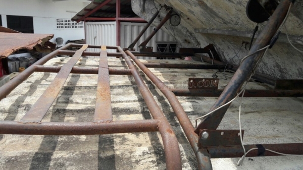 HINO 6 ล้อดัมพ์ รุ่น FF173KA 168 แรงม้า  ปีจดทะเบียน 2548