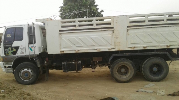 ขายรถดัมพ์ 10 ล้อFm1M สภาพสวย พร้อมใช้งาน ราคาแค่ 880,000 บาท!