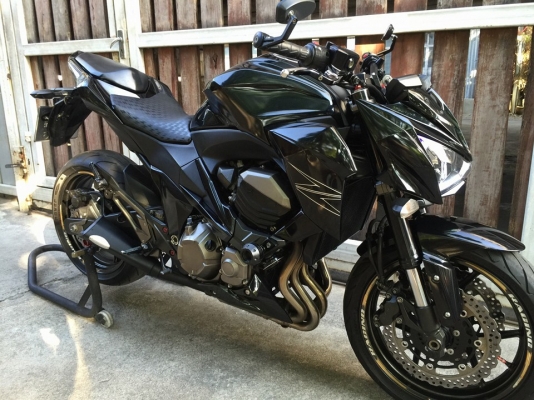 SALE BIKE ขาย Z800 ปี14 วิ่งน้อย 11,xxx โล  ท่อแต่ง IXIL x55 เกือบ20000฿   เครื่องดี ศูนย์ดี ระบบไฟสมบูรณ์ ของ เหลวเปลี่ยนถ่ายเรียบร้อย