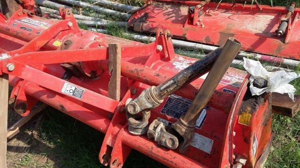 ขายรถไถ KUBOTA L3608 อุปกรณ์ครบ ดันหน้า ผานหลัง โรตารี่ ใช้งานน้อย พันกว่าชั่วโมง เอกสารพร้อมโอน สนใจโทร 090-8588220คุณนะ 093-3258446คุณบิว หรือเข้าดูสินค้าอื่นๆได้ที่ www.narong2truck.com หรือ www.truck.in.th/498 หรือเพจFacebook ณรงค์ ซื้อขายรถมือสอง (เว ขายรถไถ KUBOTA L3608 อุปกรณ์ครบ ดันหน้า ผานหลัง โรตารี่ ใช้งานน้อย พันกว่าชั่วโมง เอกสารพร้อมโอน สนใจโทร 090-8588220คุณนะ 093-3258446คุณบิว หรือเข้าดูสินค้าอื่นๆได้ที่ www.narong2truck.com หรือ www.truck.in.th/498 หรือเพจFacebook ณรงค์ ซื้อขายรถมือสอง (เว