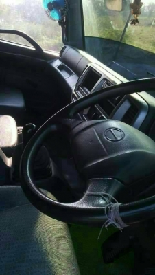 ขายดาวน์250,000 หัวลากพร้อมลูก 7.50เมตร เครื่อง212แรง ปี53 ส่งงวดละ 32,301เหลือ40งวด รถสวยสภาพดี แอร์เย็น สภาพพร้อมใช้งาน สนใจโทร 090-8588220คุณนะ 093-3258446คุณบิว หรือเข้าดูสินค้าอื่นๆได้ที่ www.narong2truck.com หรือ www.truck.in.th/498 หรือเพจFacebook