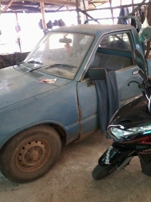 รถกะลอีชูชุKb2200