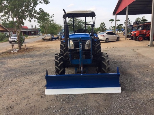 ขายรถไถแชมป์ YTO454(4WD)2เพลา ราคา 198,000 บาท สนใจโทร 081-9136451 หรือ ขอดูรูปผ่านทาง line:bow6451 ค่ะ