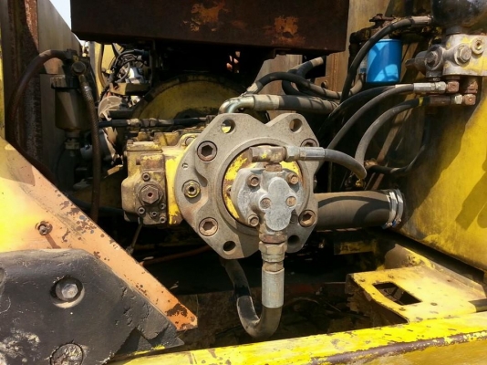 ขายรถแบคโค SK200-3 มาร์คที ไฟฟ้าครบ ช่วงล่างดี เอวแน่น ทำงานเร็ว แอร์เย็น เอกสารใบอินวอย ราคา850,000 สนใจโทร 090-8588220คุณนะ 093-3258446คุณบิว หรือเข้าดูสินค้าอื่นๆได้ที่ www.narong2truck.com หรือ www.truck.in.th/498 หรือเพจFacebook ณรงค์ ซื้อขายรถมือสอง