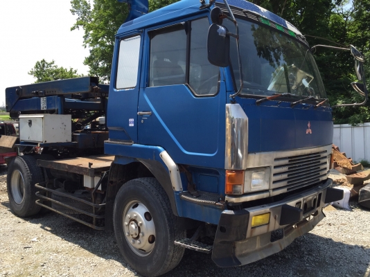 รถยก ลากจูงรถบรรทุก Mitsubishi  FP415 เครื่อง8DC9