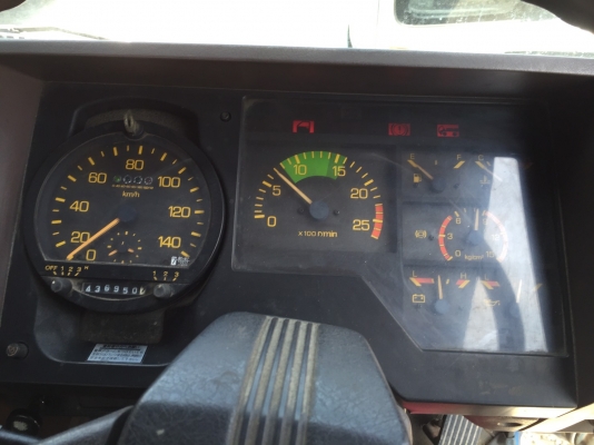 รถยก ลากจูงรถบรรทุก Mitsubishi  FP415 เครื่อง8DC9