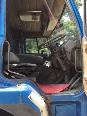 รถยก ลากจูงรถบรรทุก Mitsubishi  FP415 เครื่อง8DC9