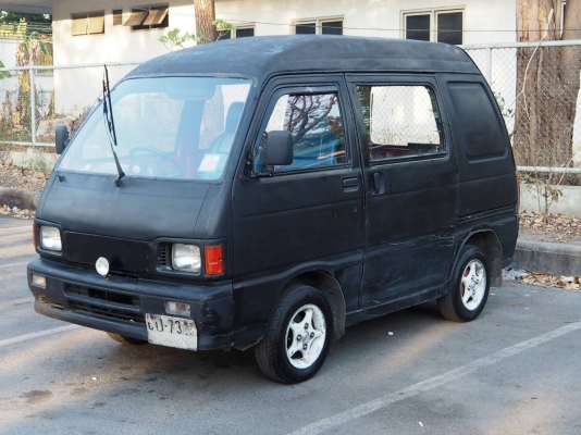 ขายรถตู้เล็ก ขายรถตู้เล็ก