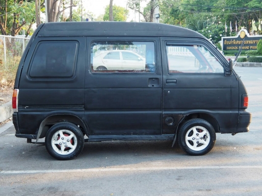 ขายรถตู้เล็ก ขายรถตู้เล็ก