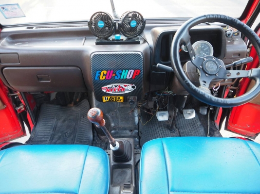 ขายรถตู้เล็ก ขายรถตู้เล็ก