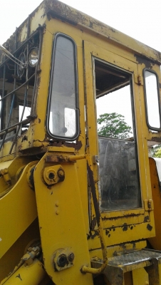 รถตัก KOMATSU  510.      สนใจติดต่อ  081 - 6079515