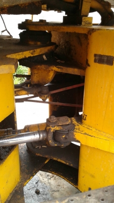 รถตัก KOMATSU  510.      สนใจติดต่อ  081 - 6079515