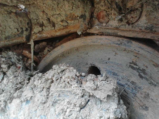 รถแบคโฮ KOBELCO  PC - 200 - 3.    สนใจติดต่อ  081 - 6079515