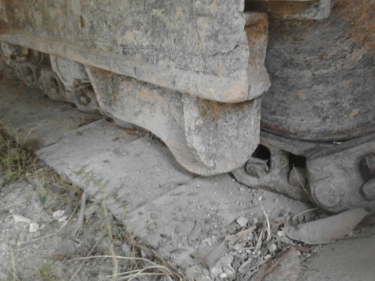 รถแบคโฮ KOBELCO  PC - 200 - 3.    สนใจติดต่อ  081 - 6079515