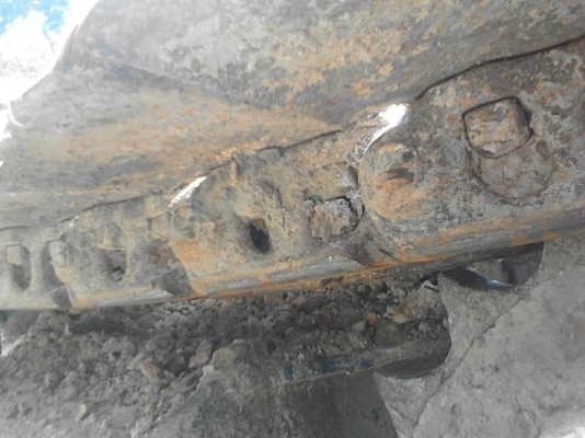 รถแบคโฮ KOBELCO  PC - 200 - 3.    สนใจติดต่อ  081 - 6079515