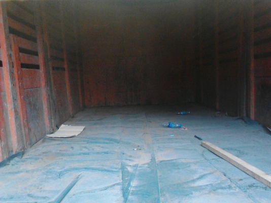 รถมิตซู 10 ล้อ หลังถนน FN517  191 แรงม้า. ปี 42.    สนใจติดต่อ  081 - 6079515