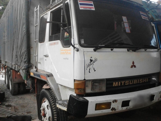 รถมิตซู 10 ล้อ หลังถนน FN517  191 แรงม้า. ปี 42.    สนใจติดต่อ  081 - 6079515