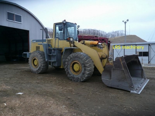 รถตักล้อยาง KOMATSU WA 400-3 รถตักล้อยาง KOMATSU WA 400-3