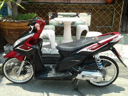 ขายมอไซค์ ปี53 ฮอนด้า คลิ๊ก I เครื่อง110cc.หัวฉีด เครื่องดีนิ่มๆ วิ่งดี พร้อมใช้งาน ภาษีขาด2ปี เล่มทะเบียนครบ ขายถูกๆครับ
