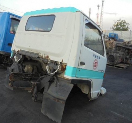 FROM JAPANหัวเก๋งรถบรรทุก6ล้อกลาง CABIN ISUZU NPR58L*หัวปิ๊บ* (รุ่นยกหัวได้/มีแหนบ/มีคัสซี/มีฐานล่าง) ราคาเพียง 59,000 บาท สนใจรีบติดต่อ 0819337688