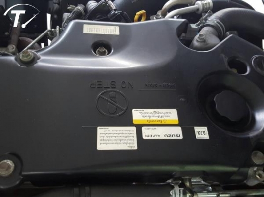 รถห้างมือเดียว (ELF NLR 130 ตู้บรรทุก) ปี 2010 รถเดิมไม่มีชนหนัก