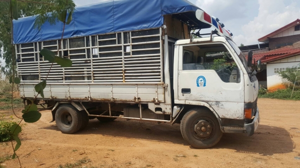 ขายมิตซูบชิ 6ล้อ ทะเบียนพร้อมชุดโอน