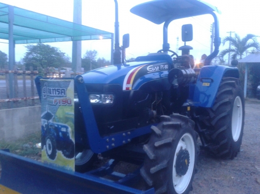 จำหน่ายรถแทรกเตอร์ยูโรแทรค สด ผ่อน