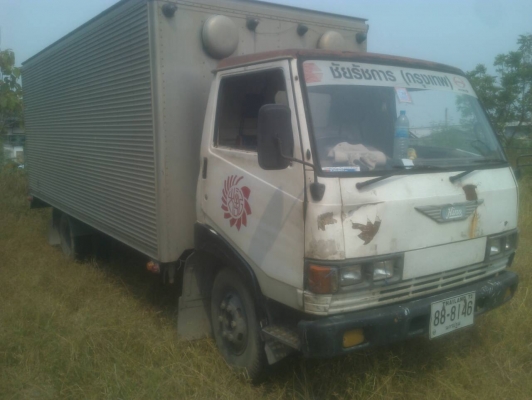 ขายฮีโน่KM 779 ตู้แห้ง 5.50 ม เอกสารพร้อมโอน